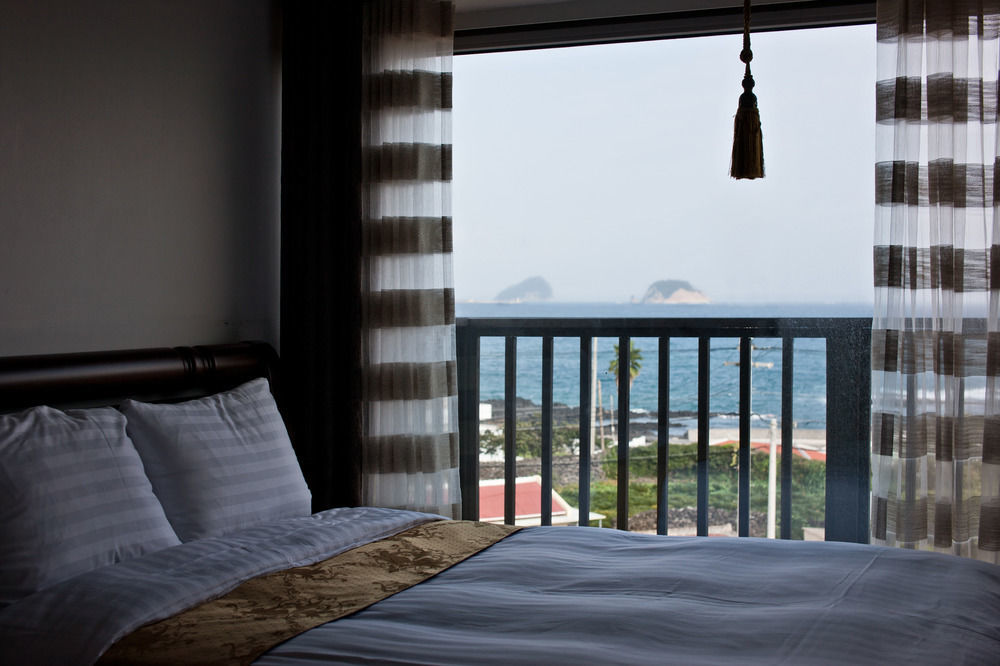 Tisland Resort Taeryun-dong Ngoại thất bức ảnh
