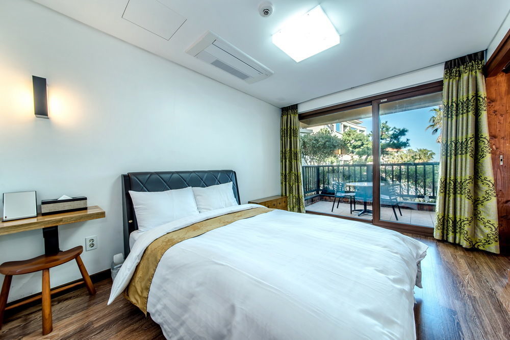Tisland Resort Taeryun-dong Ngoại thất bức ảnh