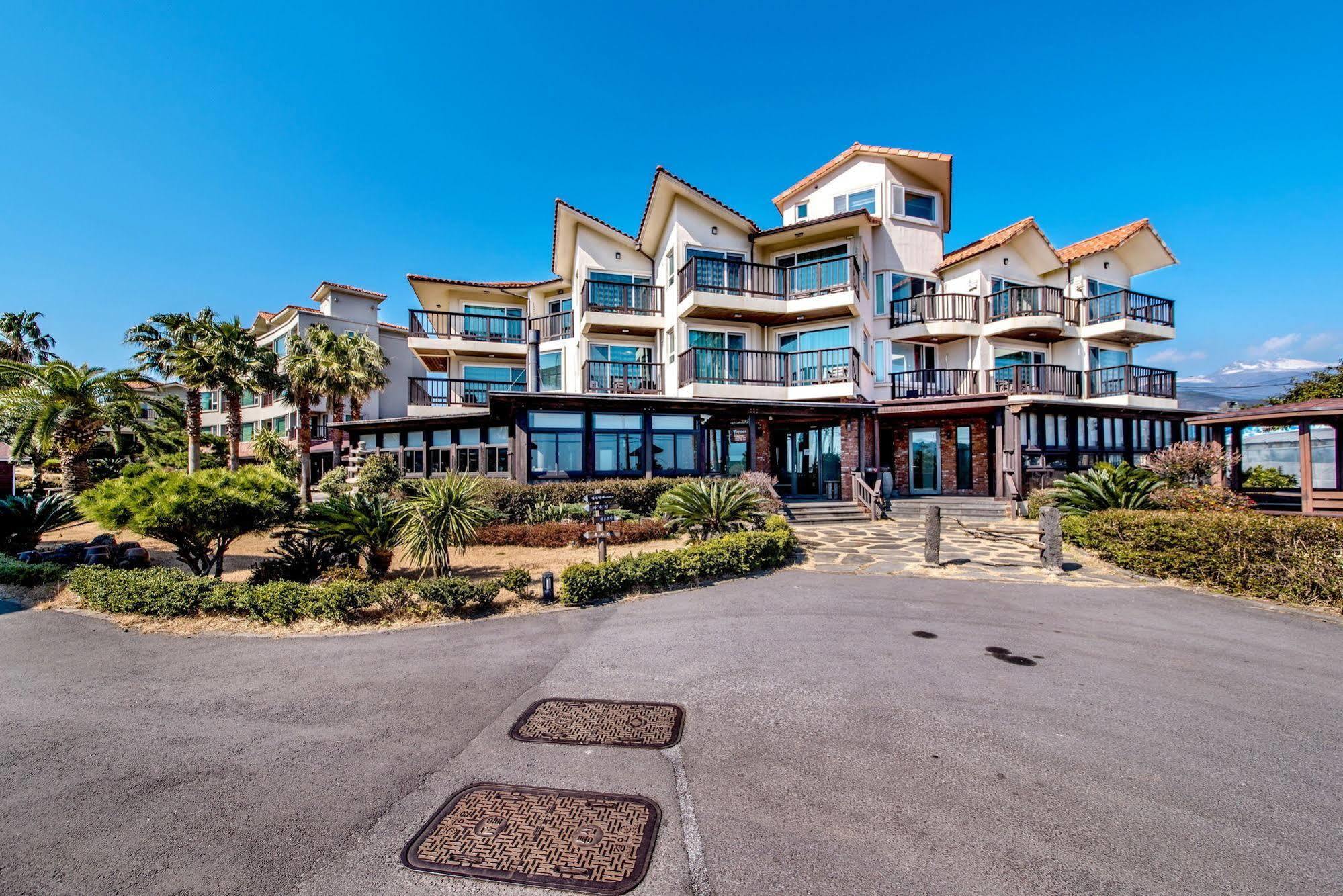 Tisland Resort Taeryun-dong Ngoại thất bức ảnh